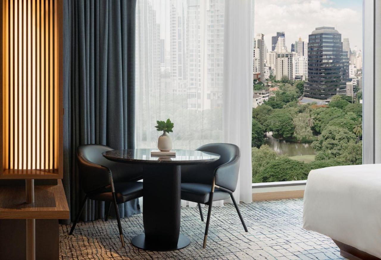 Hotel Kimpton Maa-Lai Bangkok By Ihg Exteriér fotografie A room at the hotel