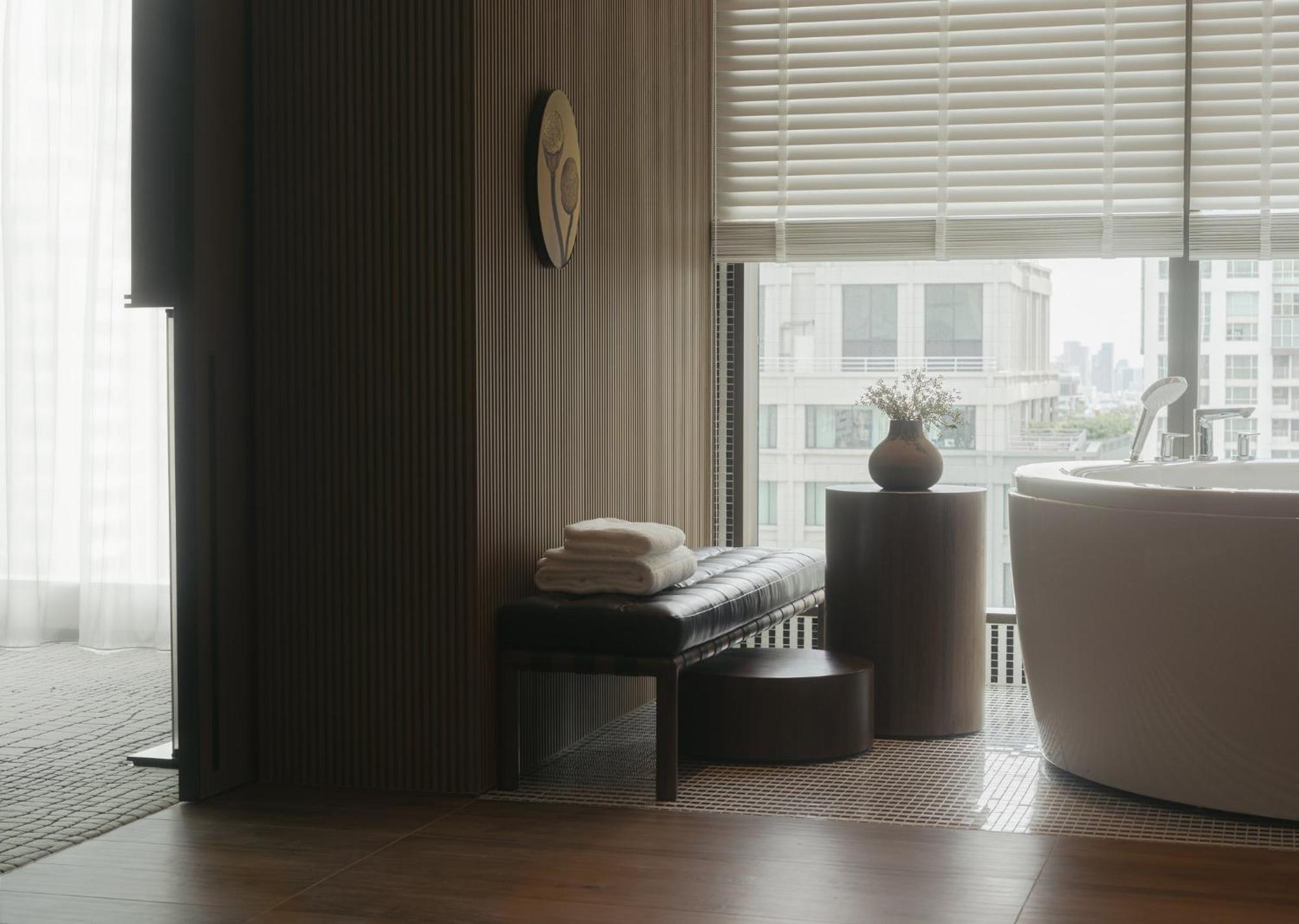 Hotel Kimpton Maa-Lai Bangkok By Ihg Exteriér fotografie Bathroom