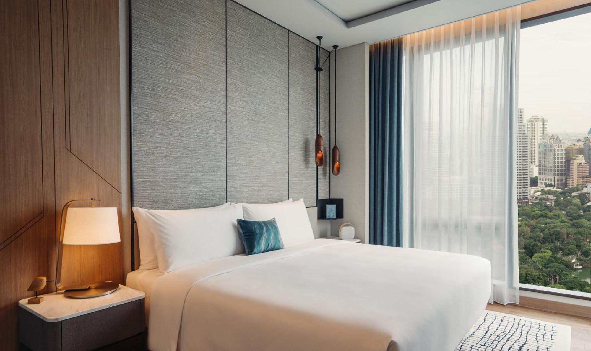 Hotel Kimpton Maa-Lai Bangkok By Ihg Exteriér fotografie A bedroom at the hotel